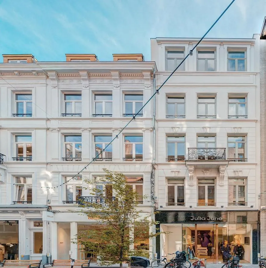 The Bright Stone Lodge. Heart Of Antwerp
