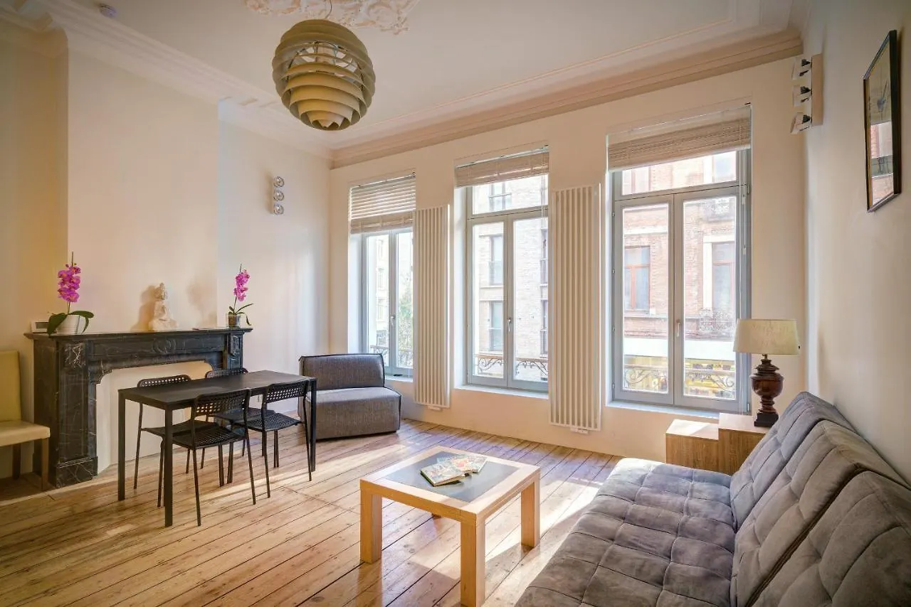 Apartment The Bright Stone Lodge. Heart Of Antwerp