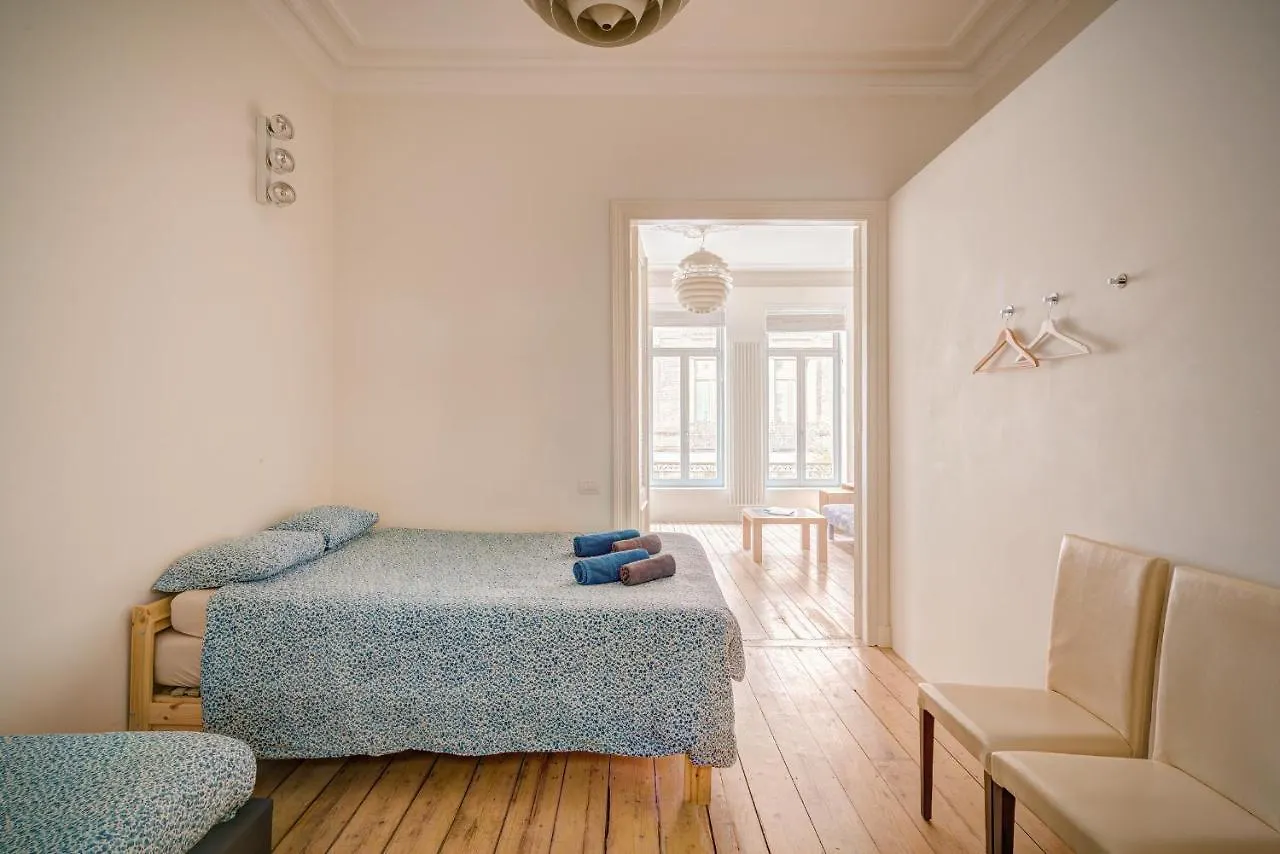 The Bright Stone Lodge. Heart Of Antwerp Apartment
